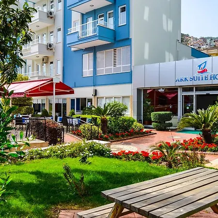 Ark And Alanya