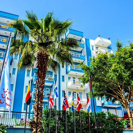 Ark And ホテル 3*