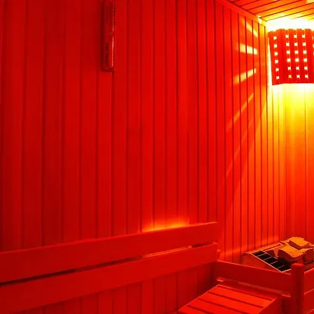 ホテル Ark And 3*