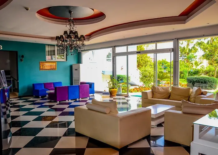 Ark And Αλάνια