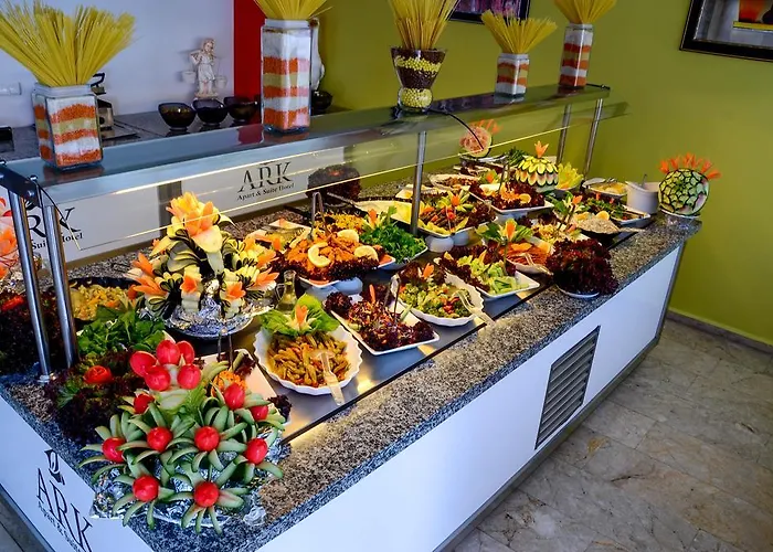 Ark And 3* Αλάνια